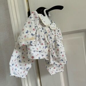 American girl doll pajama set perfect condition